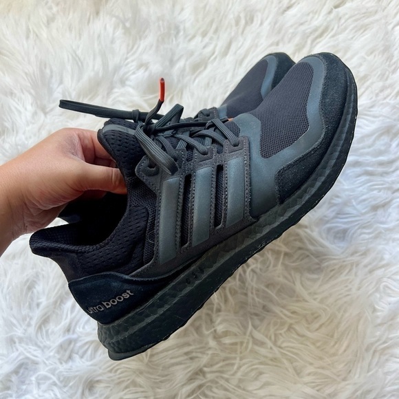 adidas Ultra Boost S&L Core Carbon Black Size 8.5